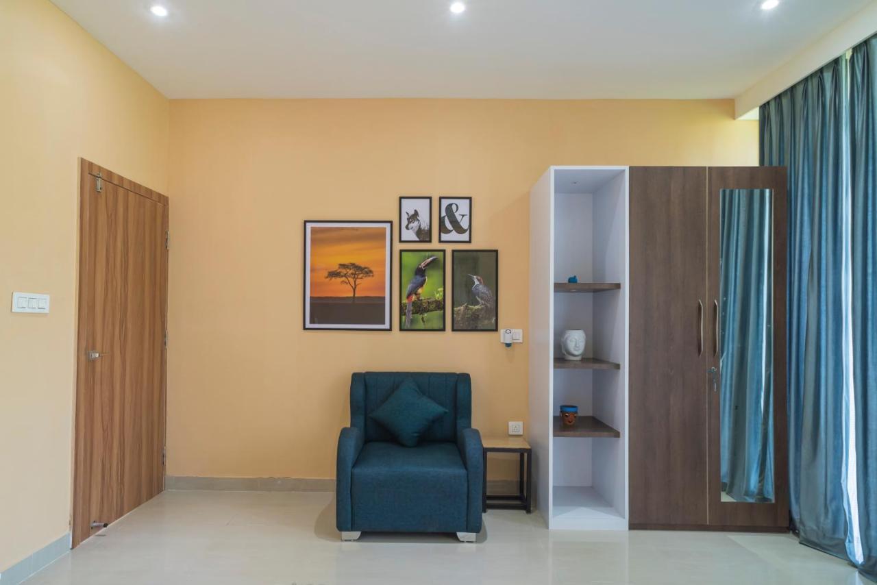 Tusker Tea County Hotell Chālsa Exteriör bild